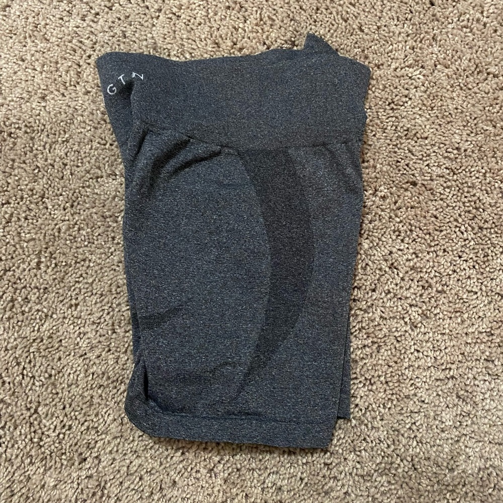 NVGTN Contour Shorts